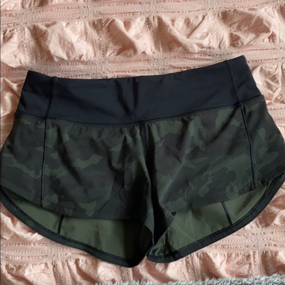 Lululemon Run Speed Up 2.5 inch shorts